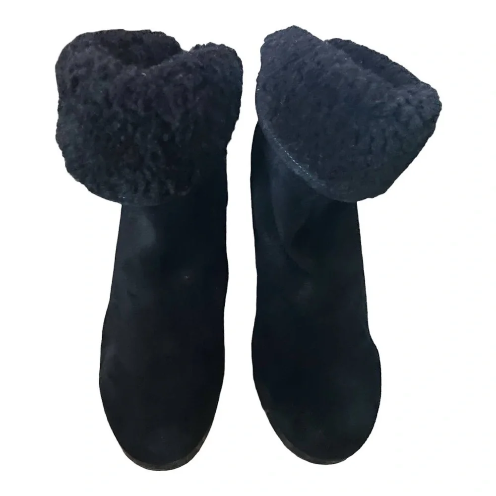 UGG PURE Leather Ankle Boots Women's US 9 100% Wool Sock Lining Heel